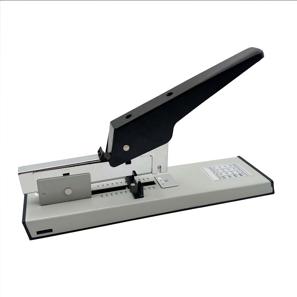Jack-25 Heavy-Duty Stapler - In Use